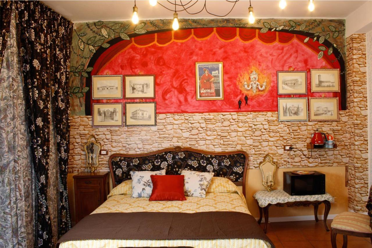Casa Vittoria Bridge Bed & Breakfast Verona Ngoại thất bức ảnh